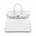 Hermès Kelly 25 Bag – Premium Leather, Gold Hardware, Top Handle & Shoulder Strap, 25cm